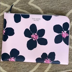 Brand new without tags Kate Spade laptop case